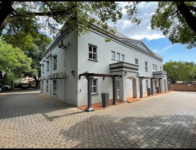 BUSINESS FOR SALE IN CLUBVIEW